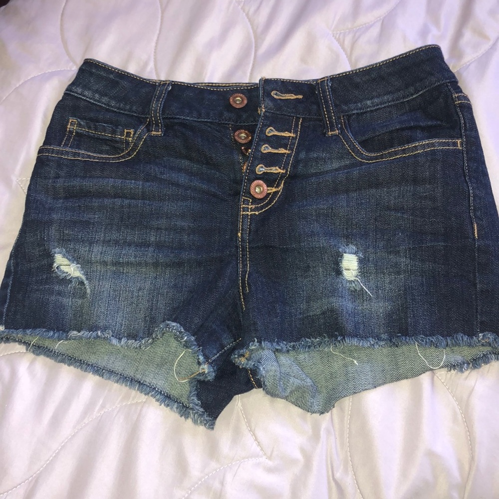 Decree Jean Shorts